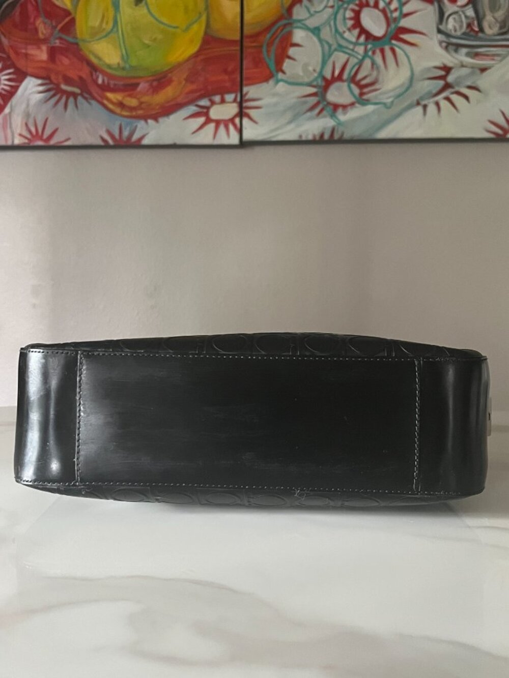 Ferragamo Gancini Embossed Black Leather Shoulder Bag AU-21 1796 - Picture 10 of 16